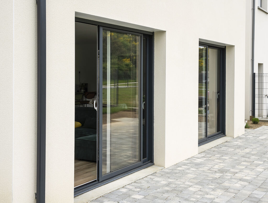 Construction d’une maison connectée en Ille-et-Vilaine, à Bain-de-Bretagne : reportage photo - terrasse